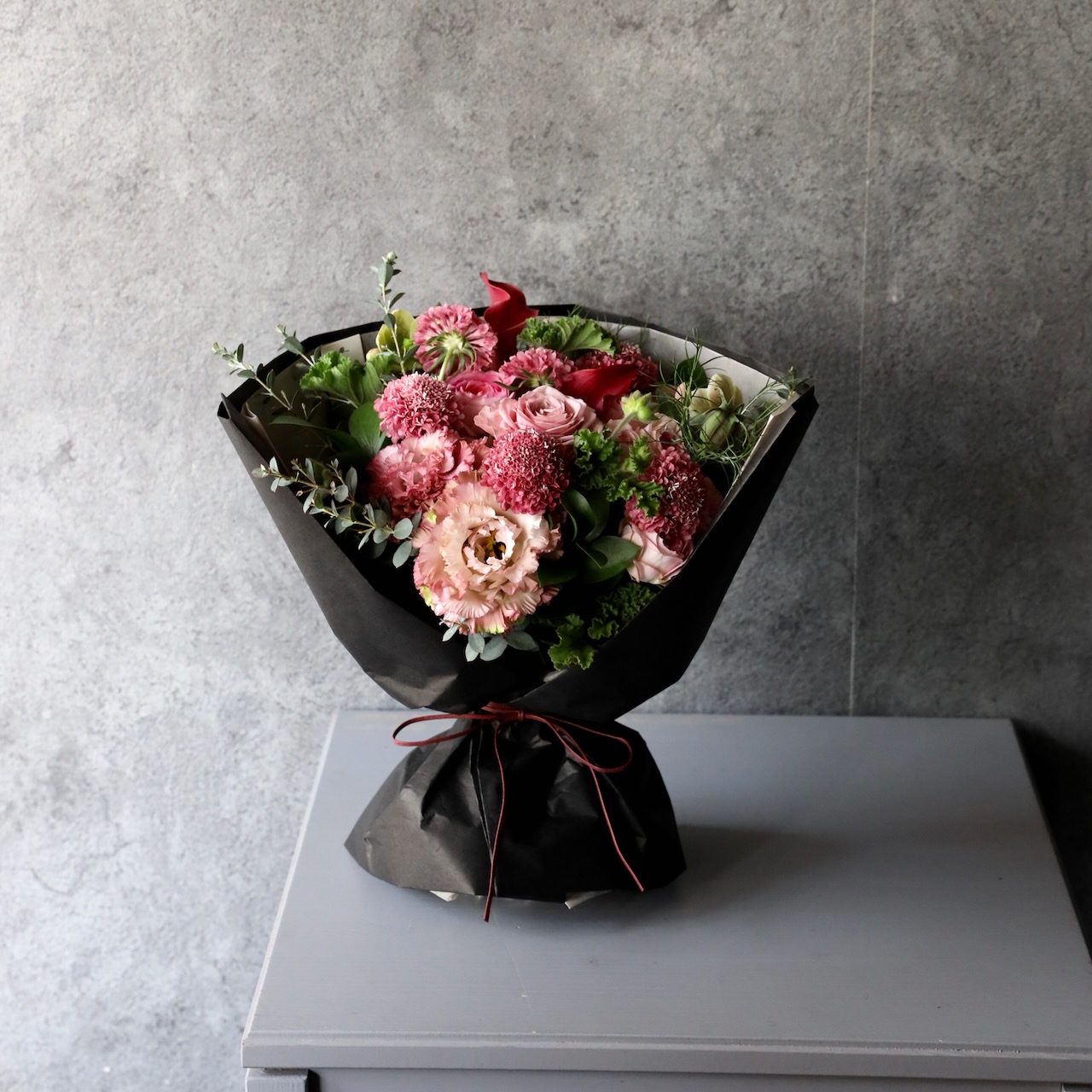 特選花束M「桃華 toka」可憐な大人ピンク濃淡ブーケ