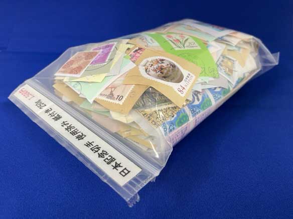 日本記念切手 使用済み 紙付き 250g | 切手,使用済み | 趣味の中古切手
