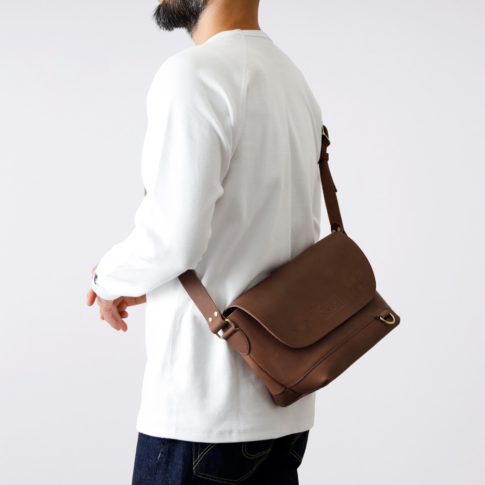 Butler Verner Sails】TOCHIGI LEATHER SHOULDER BAG 本ヌメ革
