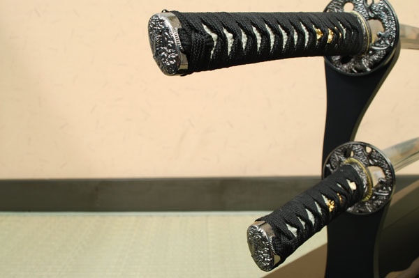 坂本龍馬 赤石目拵え 大刀 小刀セット 模造刀｜【公式】模造刀・居合刀