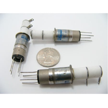 7 kV, 9 kV Peak, SPST, 12 Amps, Jennings RF43-26S NEW Vacuum Relay