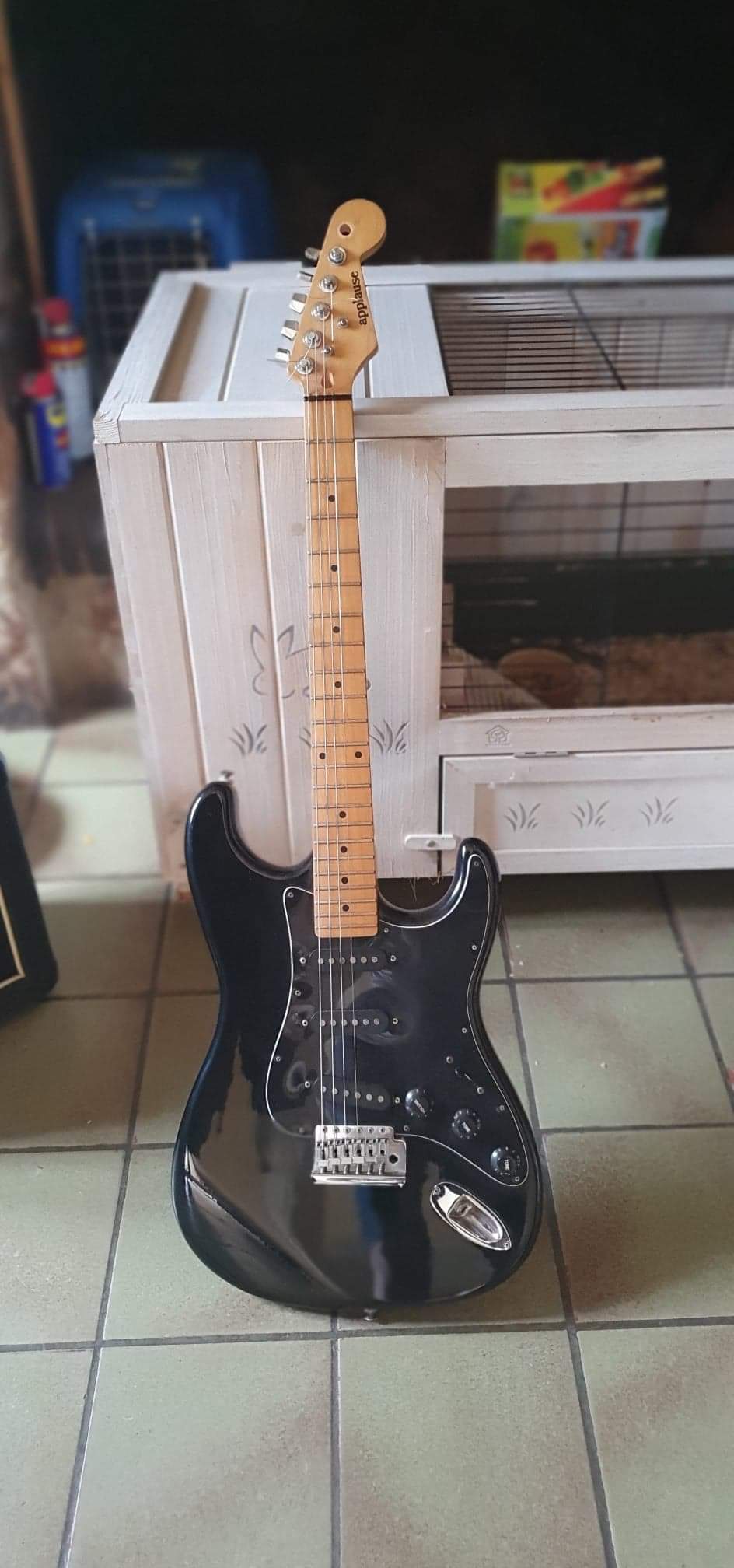 Stratocaster - Applause Stratocaster - Audiofanzine