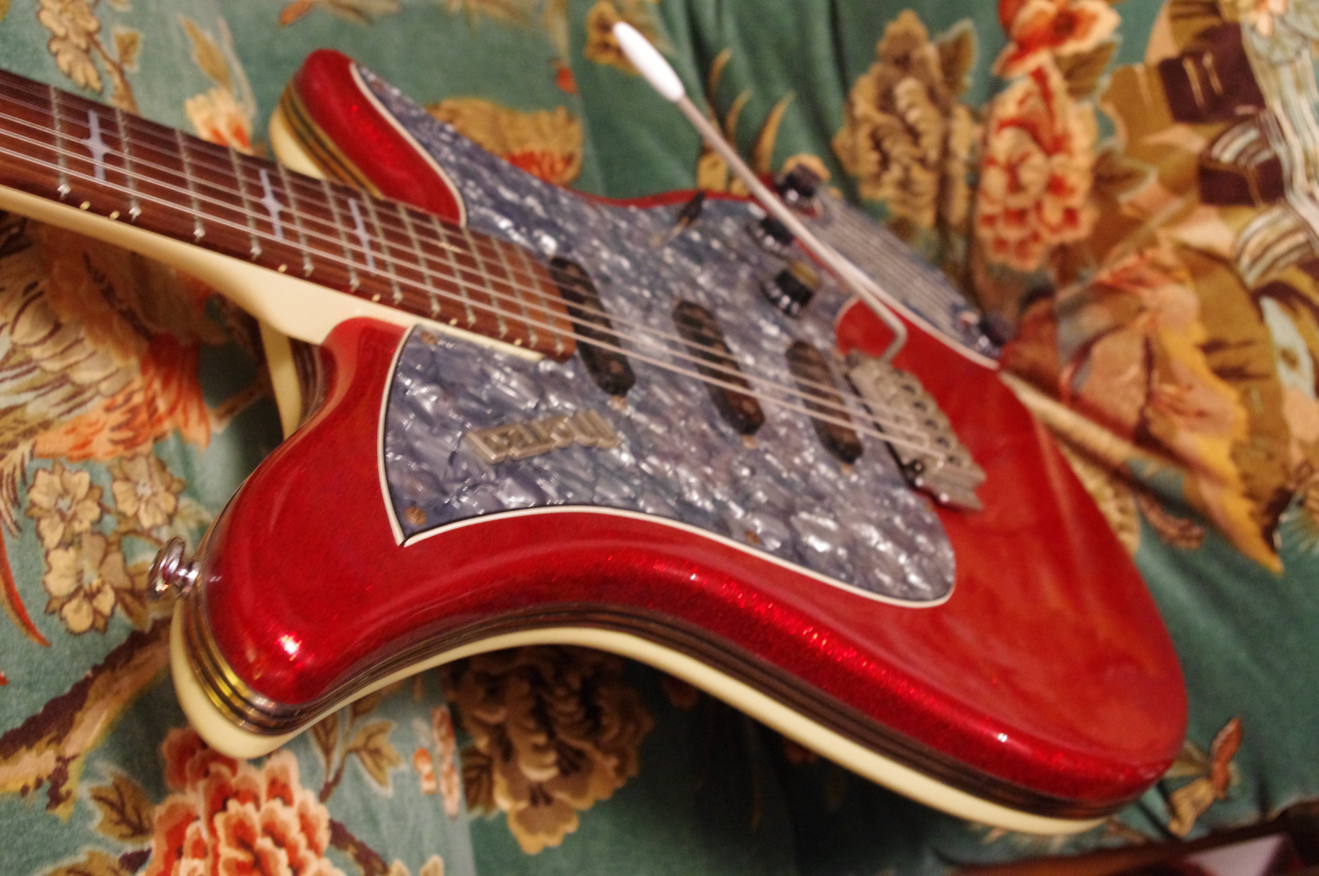 Monza - Italia Guitars Monza - Audiofanzine