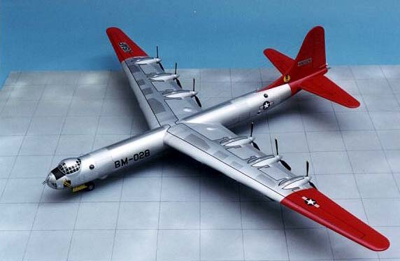 Monogram 1/72 B-36 Peacemaker