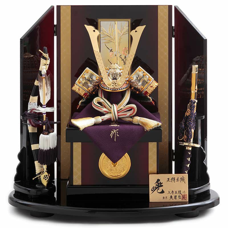 五月人形 久月 コンパクト 兜平飾り 兜飾り 上原玉鳳作 正絹萌黄縅 5号