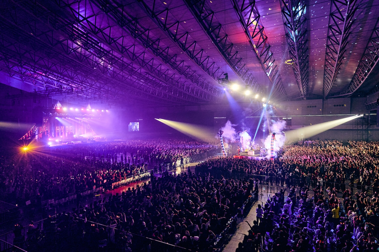 HYDE [INSIDE] LIVE 2025 WORLD TOUR -JAPAN FINAL-」の様子。 [画像