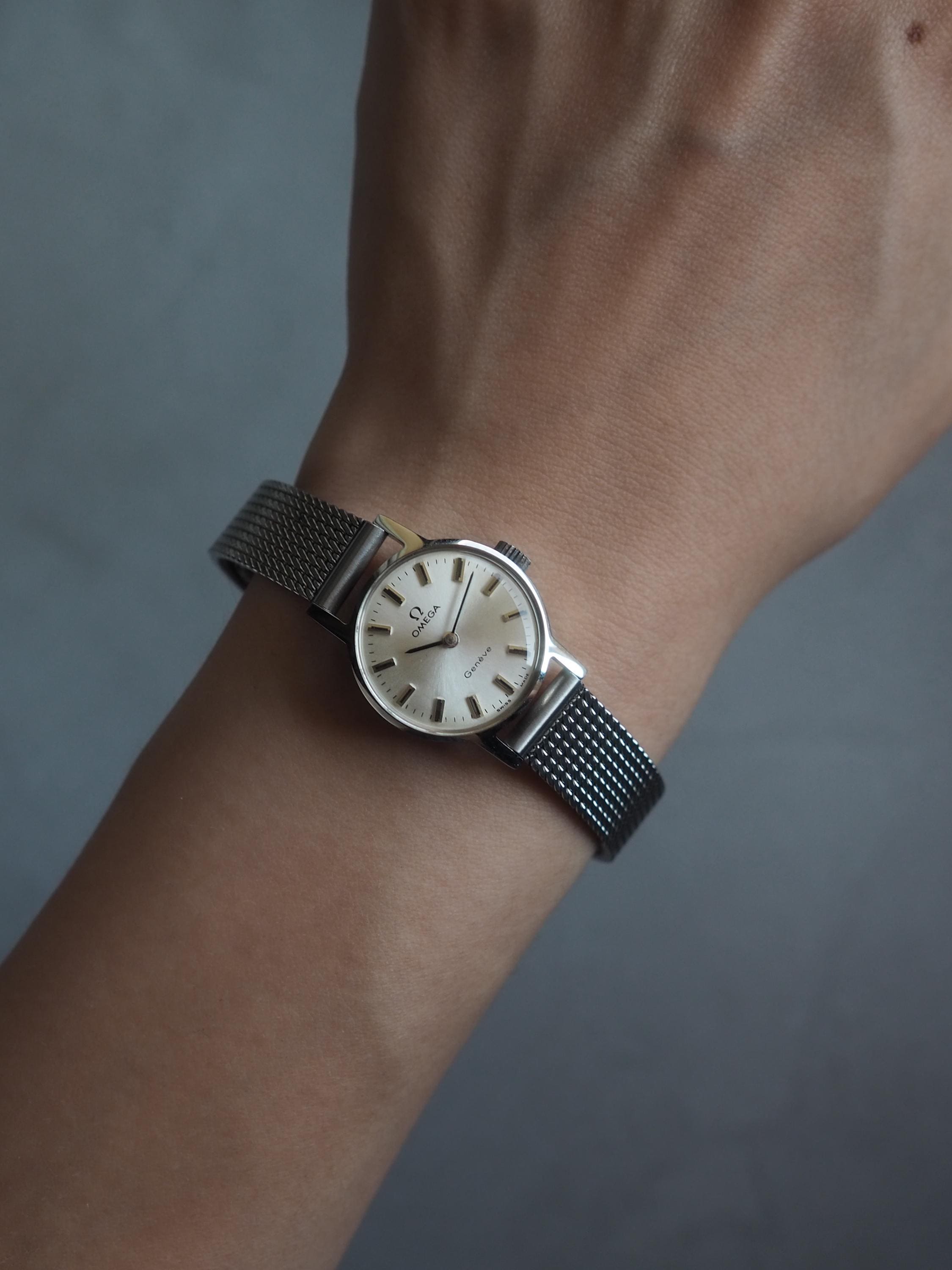 OMEGA オメガ Geneve ジュネーブ ラウンド ウォッチ 腕時計 レディース