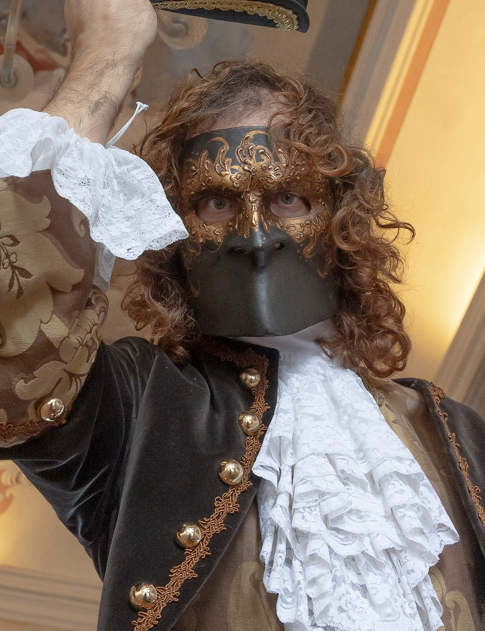 Gold & Black Bauta | tradition venetian papier mache mask for sale