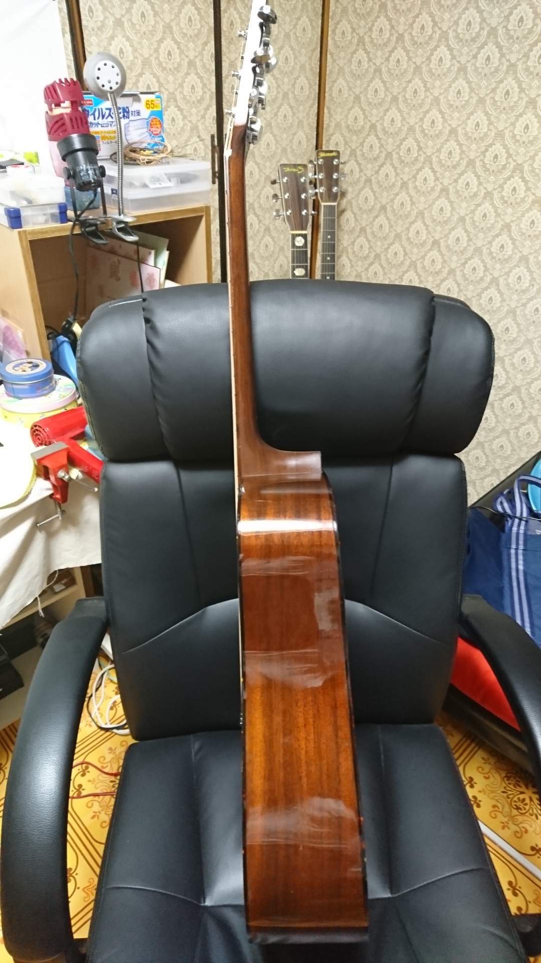 Cat's Eyes CE-400CFのご紹介♬: オヤジの挑戦TK□趣味のギター弾き語り