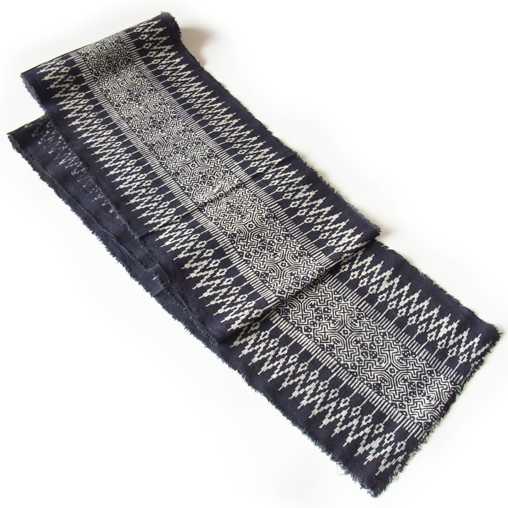 PANDAN TREE】モン族の織物|山岳民族モン族の民族衣装に使用される刺繍