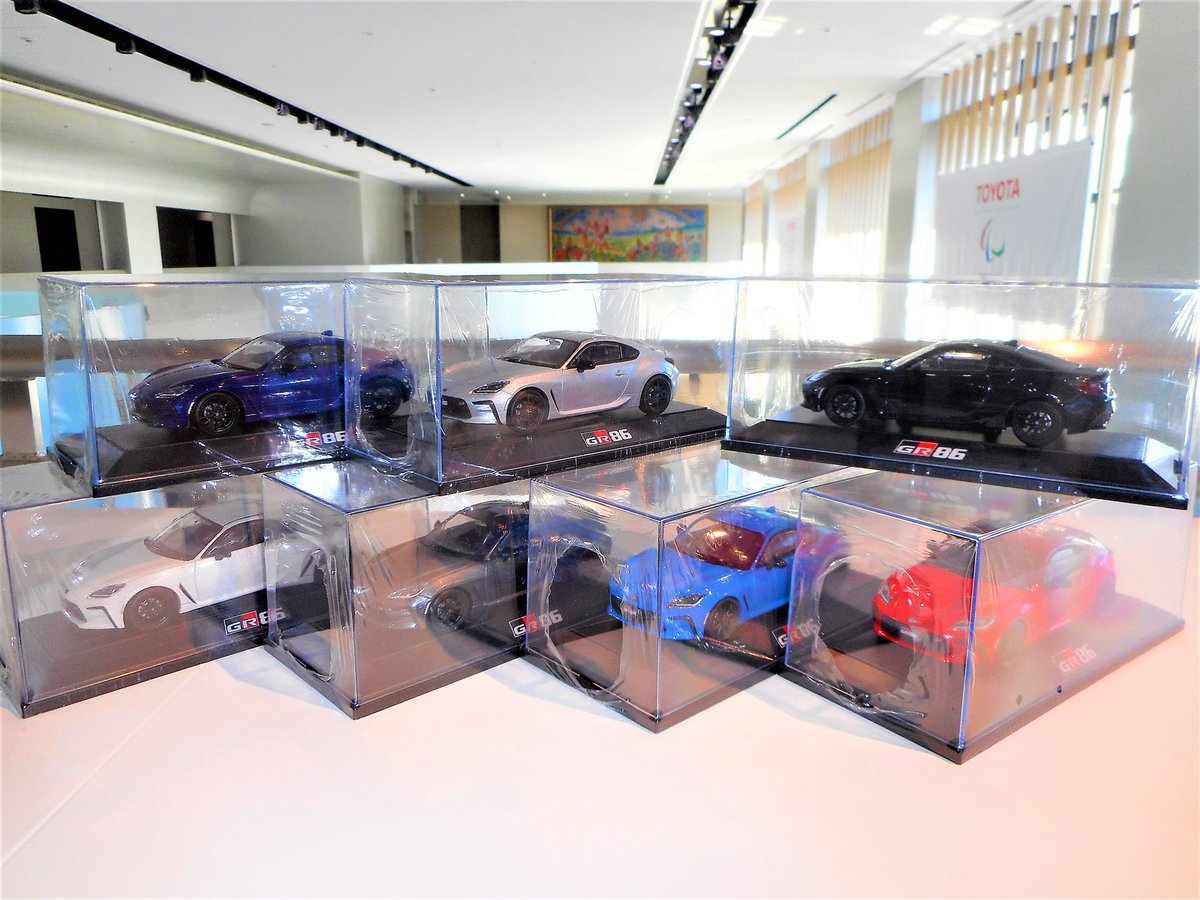 GR86 1/30カラーサンプルミニカー登場】 2Fミュージアムショップにて