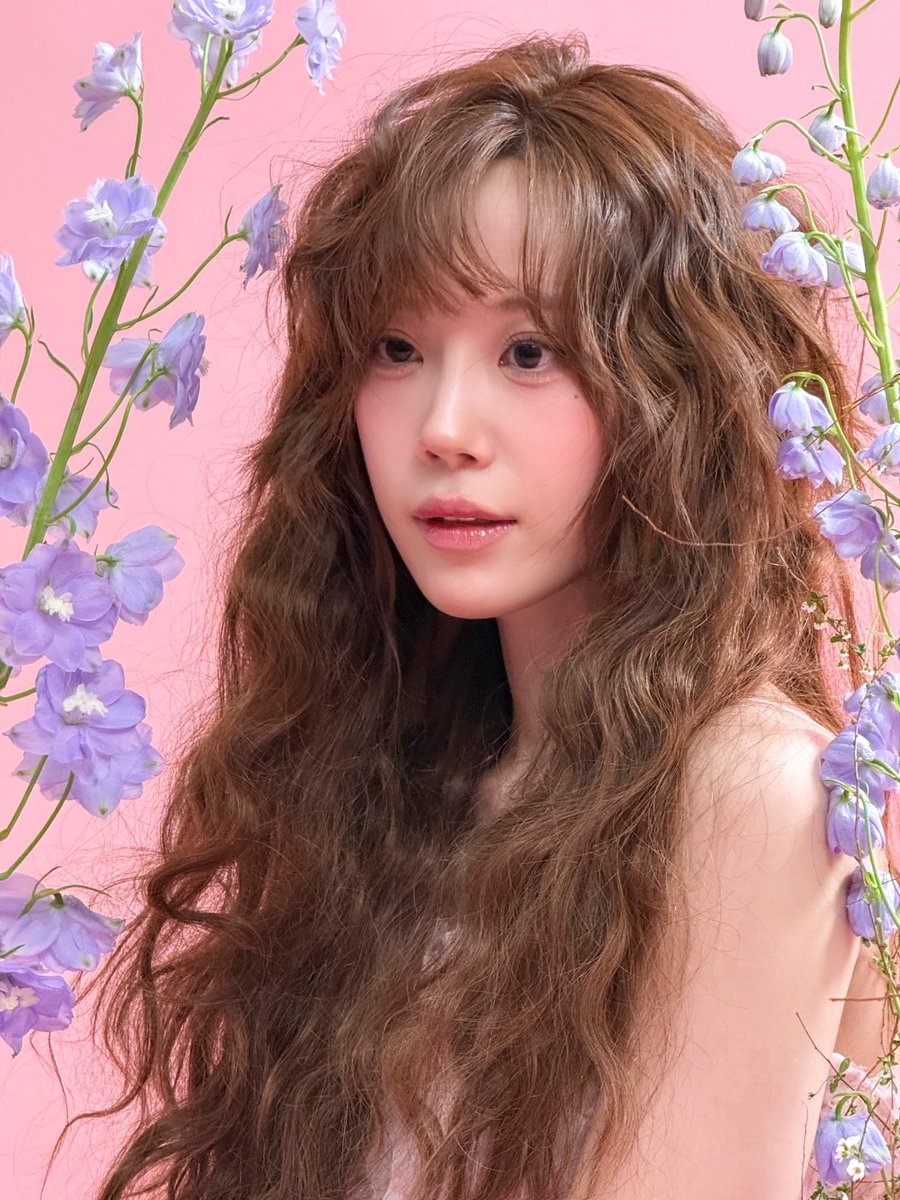 めちゃ寒いけどこのヨンジを見ると春を感じる心がホッとする件。 #KARA