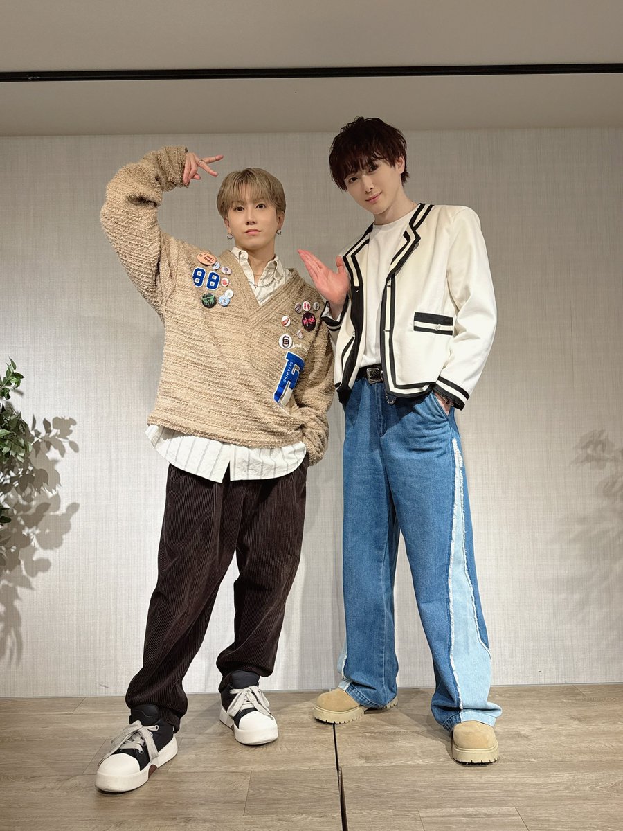 楽しかった🤩 撮ったチェキの投稿の仕方がオタクのそれでwww