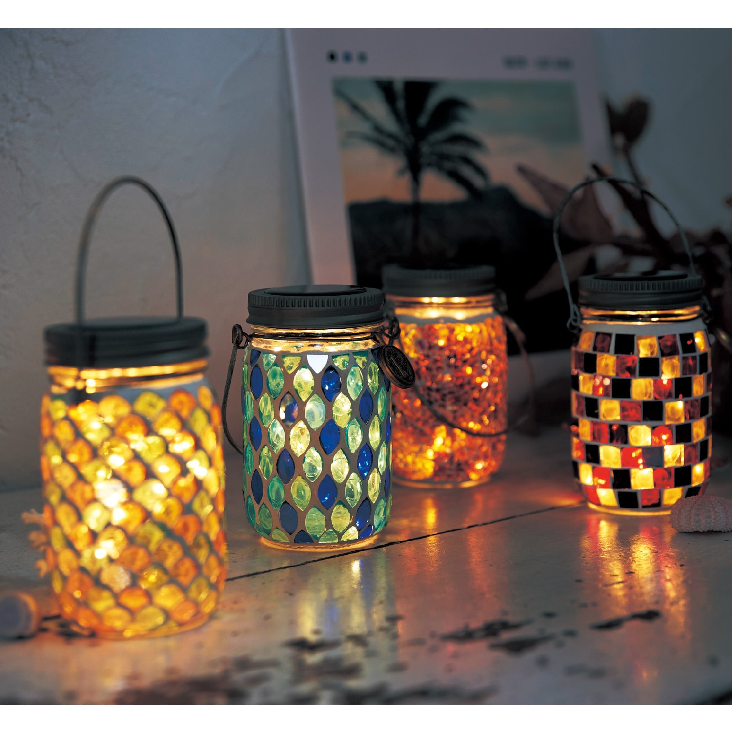 モザイクガラスのメイソンジャー型ソーラーライト（照明器具