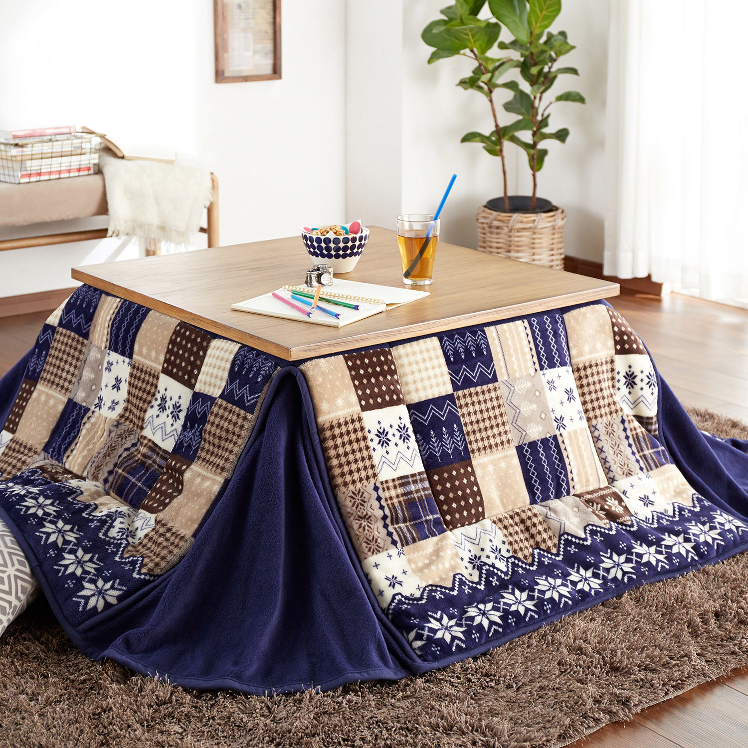 省スペースタイプ】パッチワーク風プリントの洗えるこたつ布団（こたつ