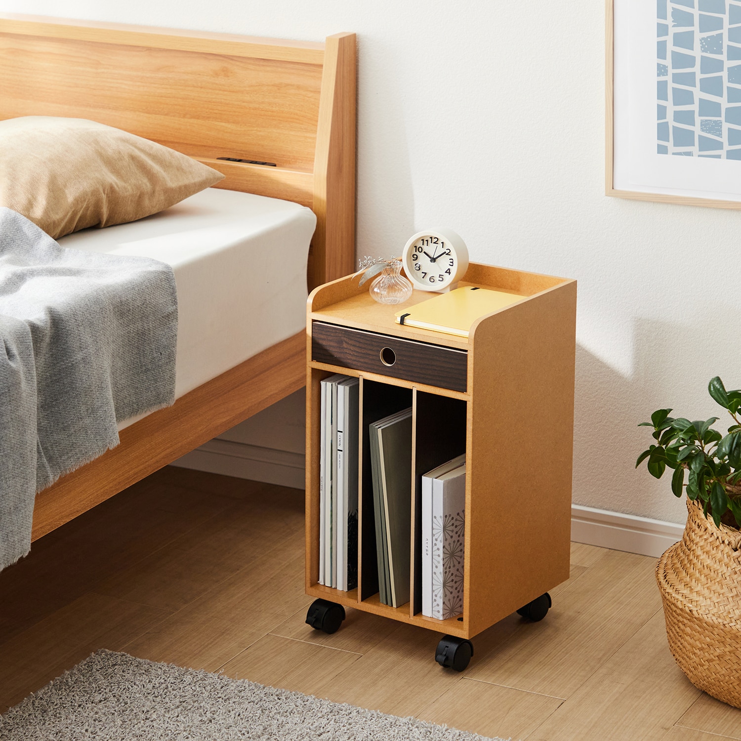 1121692_h1_300.jpg?im=Resize=(