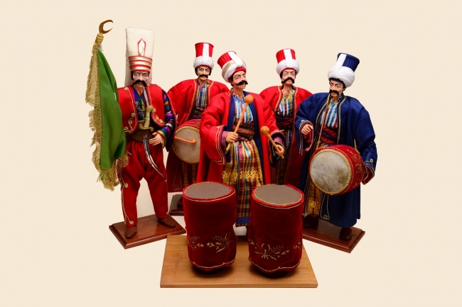 国内初の展示会！ 横浜人形の家で「トルコの風景-ルトゥフィエ