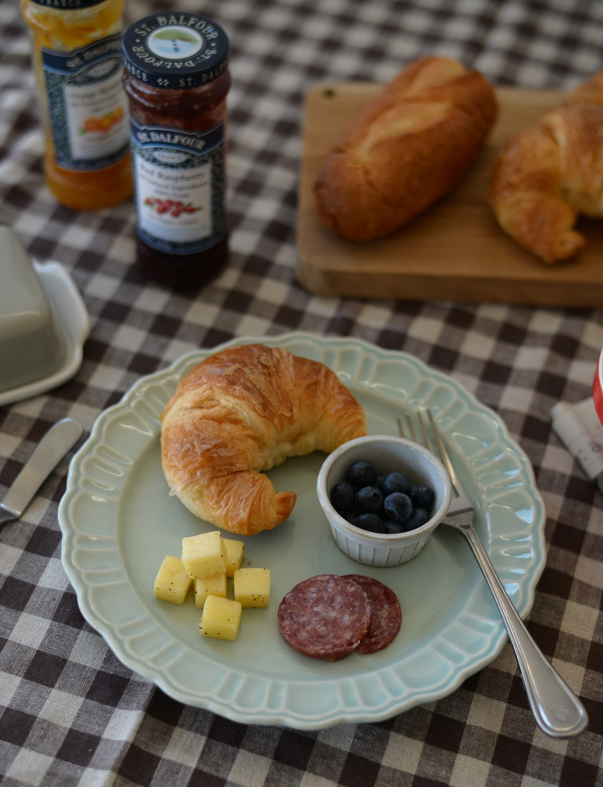 レコメンド :: 植物モチーフの器 :: ポンポネ 240プレート - マルミツ