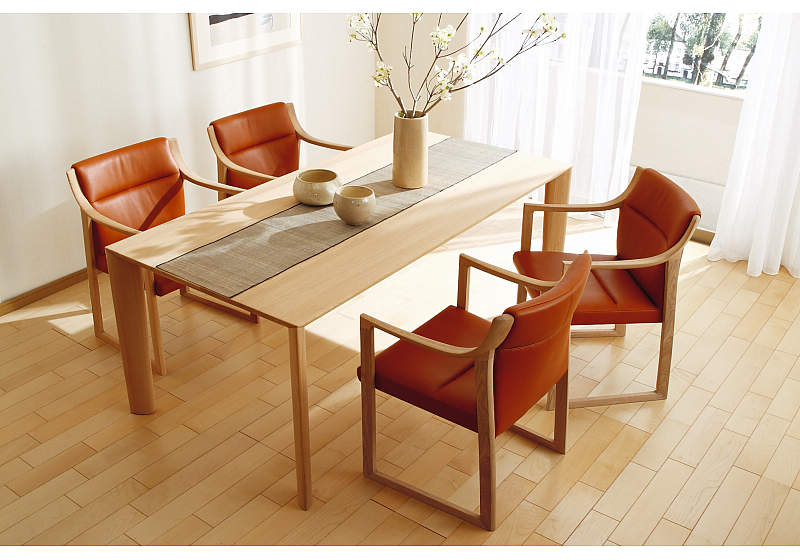 肘掛椅子 WU5300E328 | ダイニングチェアー | 家具を探す | カリモク