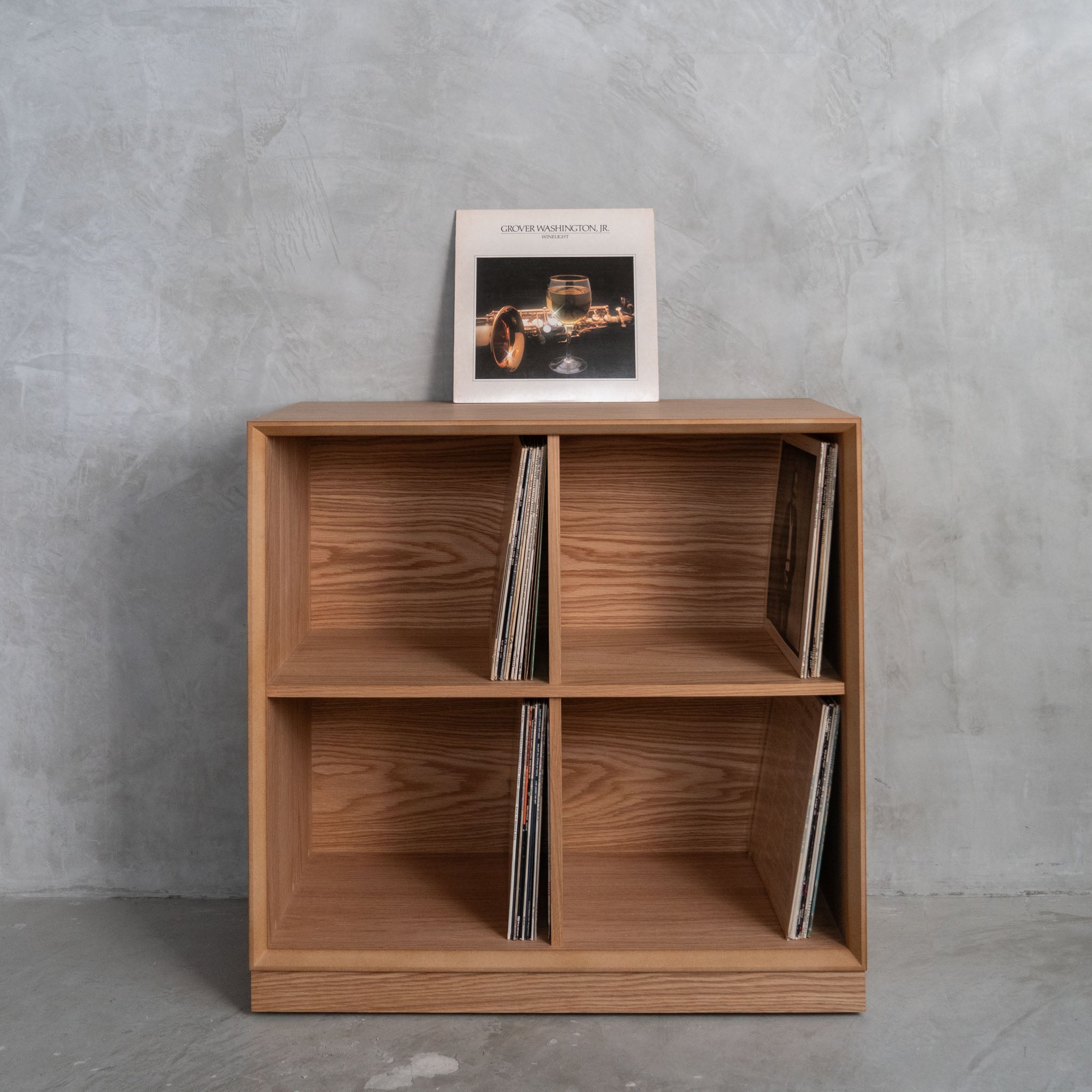 レコードラック – P Y T H A G O R A