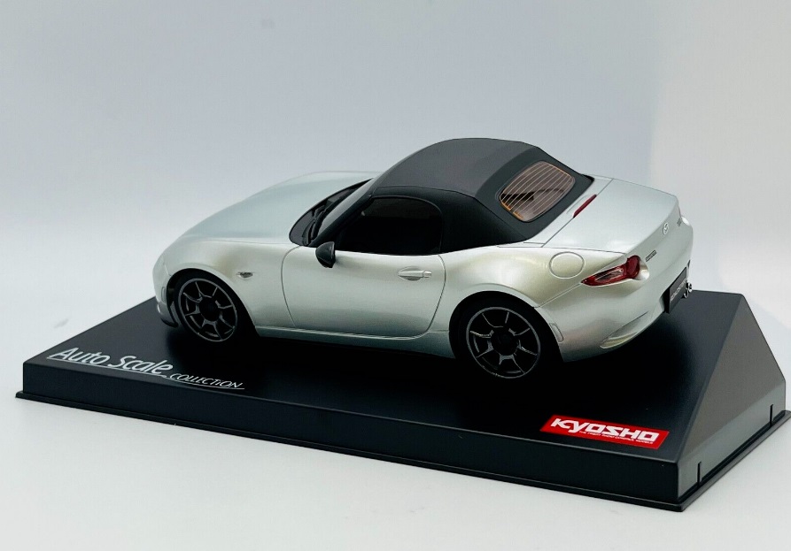 ASC MR03N-RM MAZDA Roadster Ceramic Metallic Mini-Z Autoscale Body