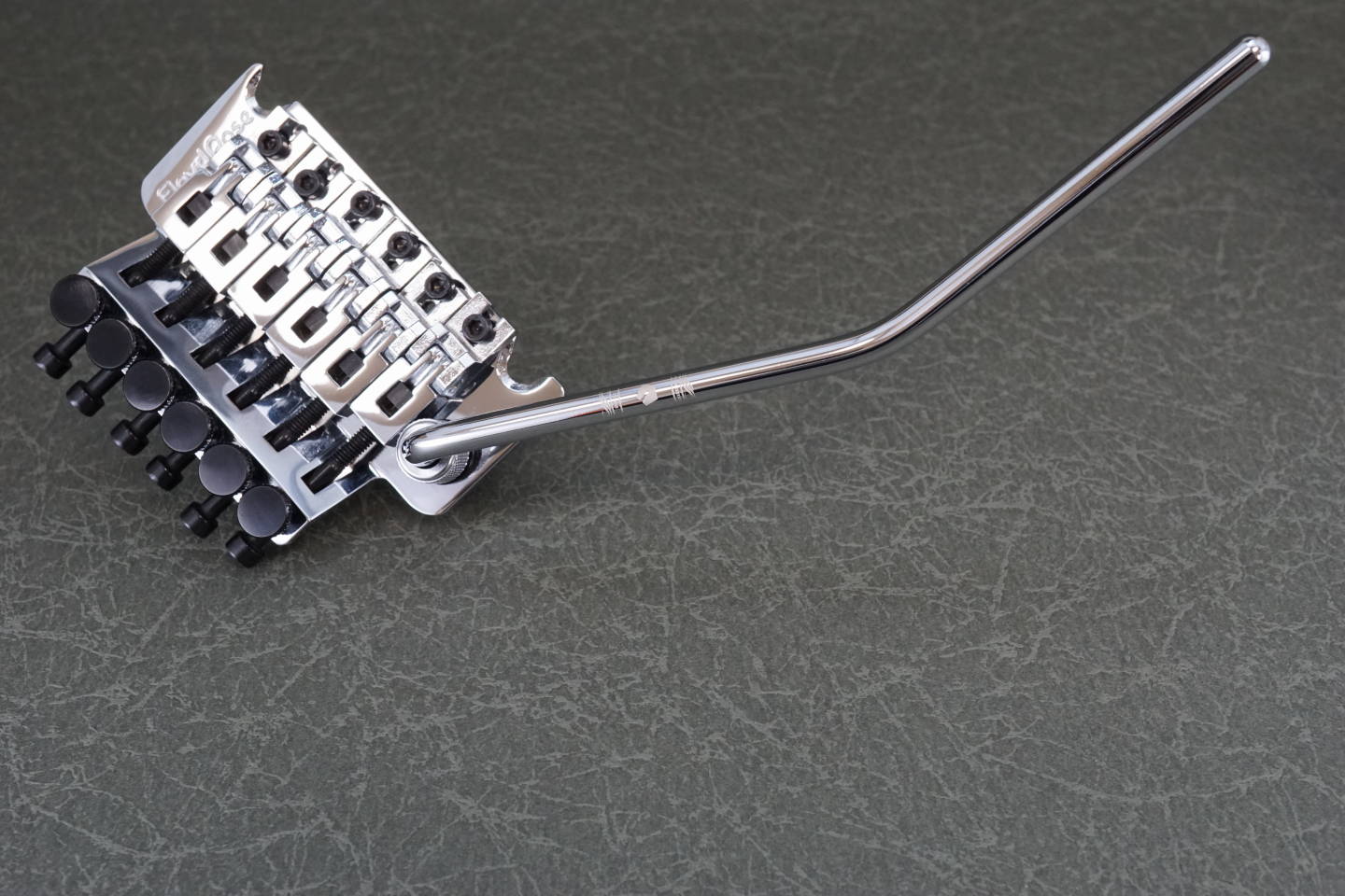 RED BISHOP こだわりのギター、ベースパーツブランド