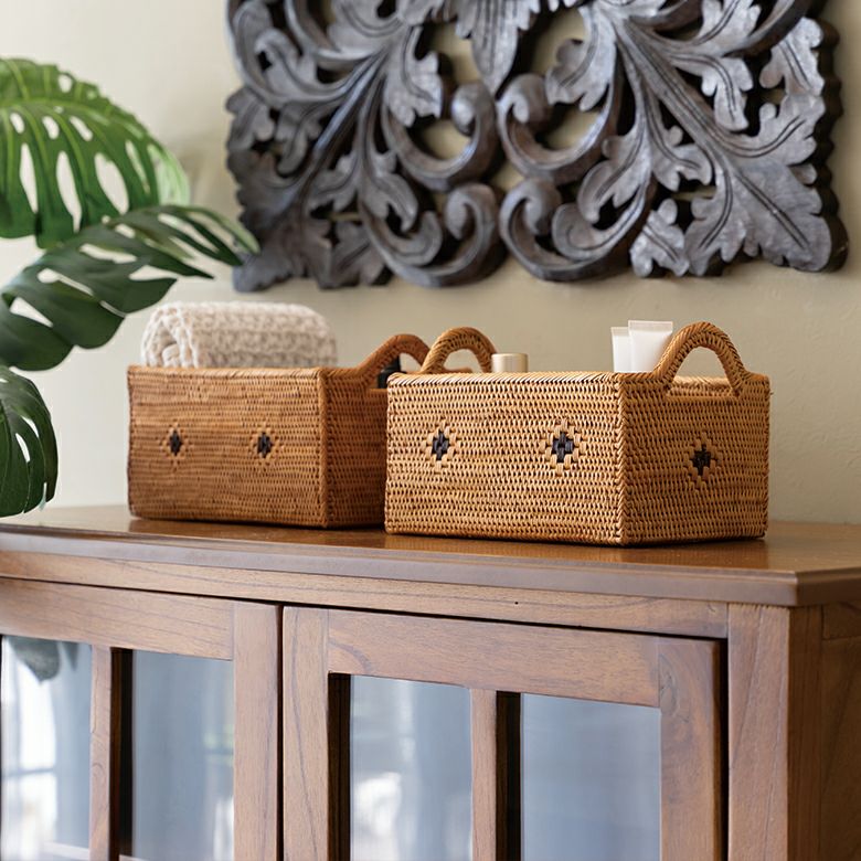 アタで編まれたハンドル付きバスケット 小物入れ 収納バスケット 籠