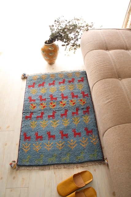 送料無料】遊牧民のじゅうたん ギャッベ（玄関マットサイズ大 95×61cm