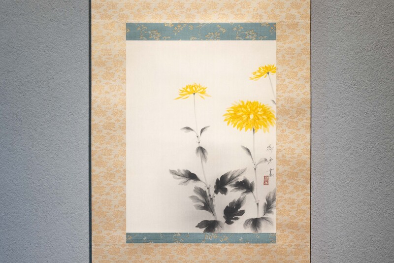 速水御舟「黄菊」、藤田嗣治「聖母子」【「美術品入札会 廻 -MEGURU