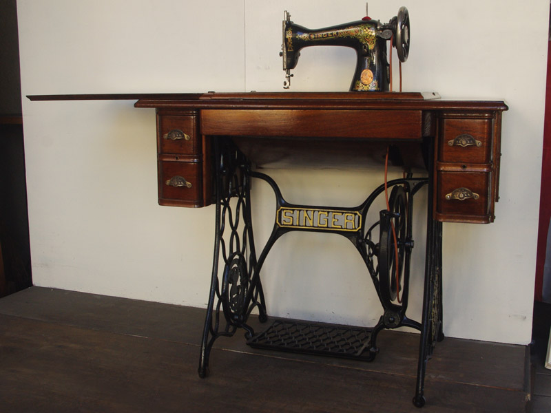 No.414 SINGER 15 シンガー製 豪華テーブル 家庭用足踏みミシン