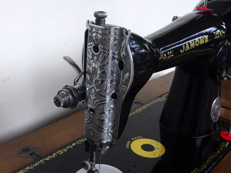 No.579 Janome ジャノメ製 家庭用足踏みミシン：アンティークミシン