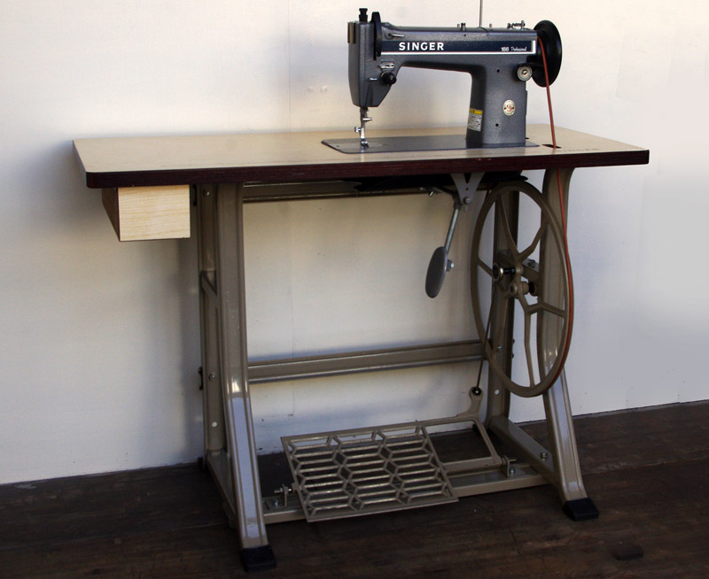 No.595 SINGER 188 professional シンガー製 職業用足踏みミシン