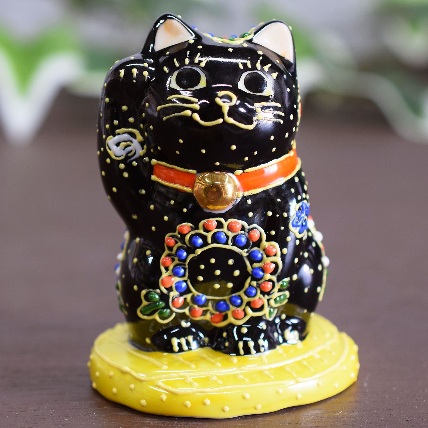 九谷焼 開運 招き猫 置物 開運 右手 小判乗り招き猫 : 和座倶楽部