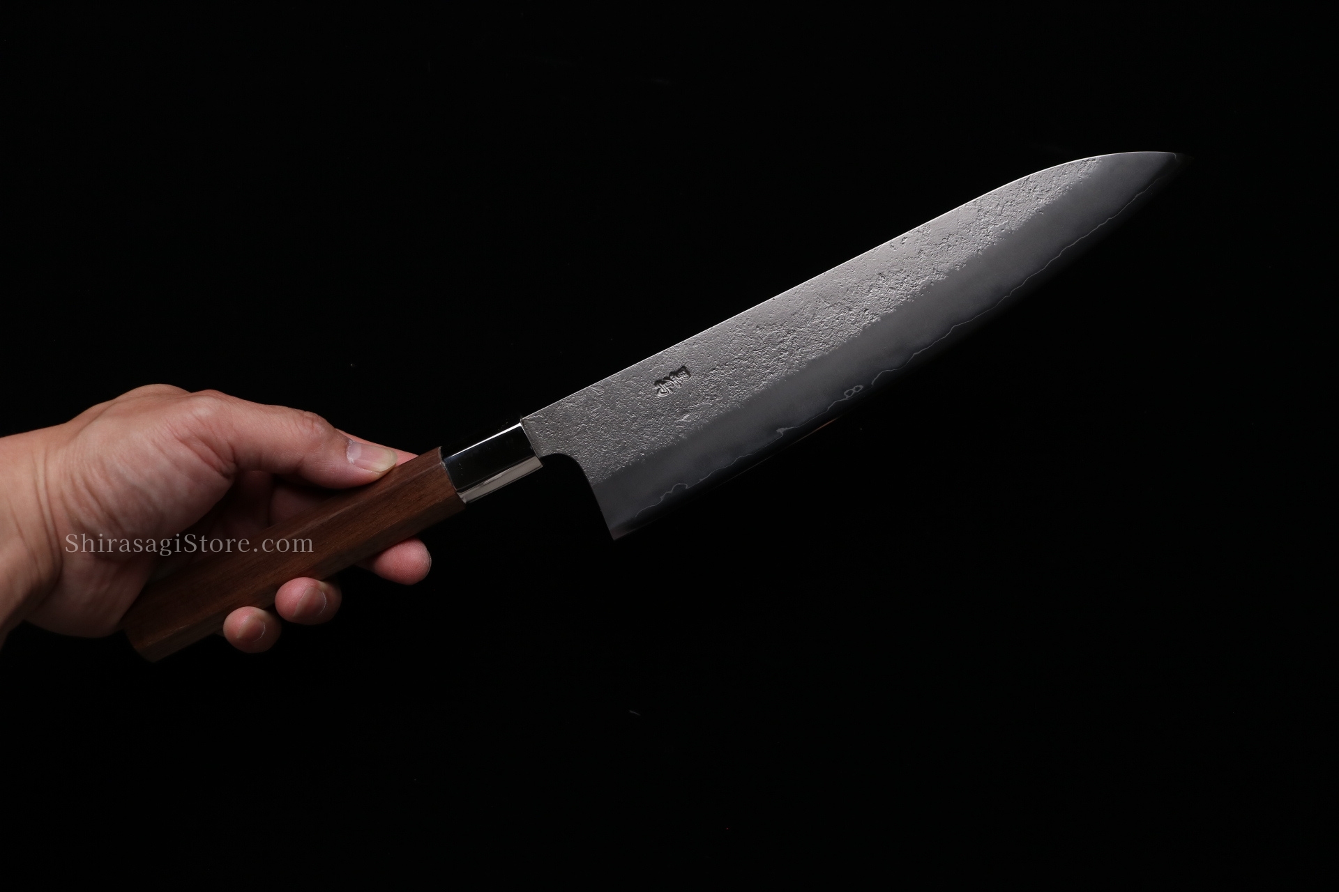 土佐打刃物 黒鳥鍛造工場 牛刀 包丁 銀三鋼 梨地仕上 240mm