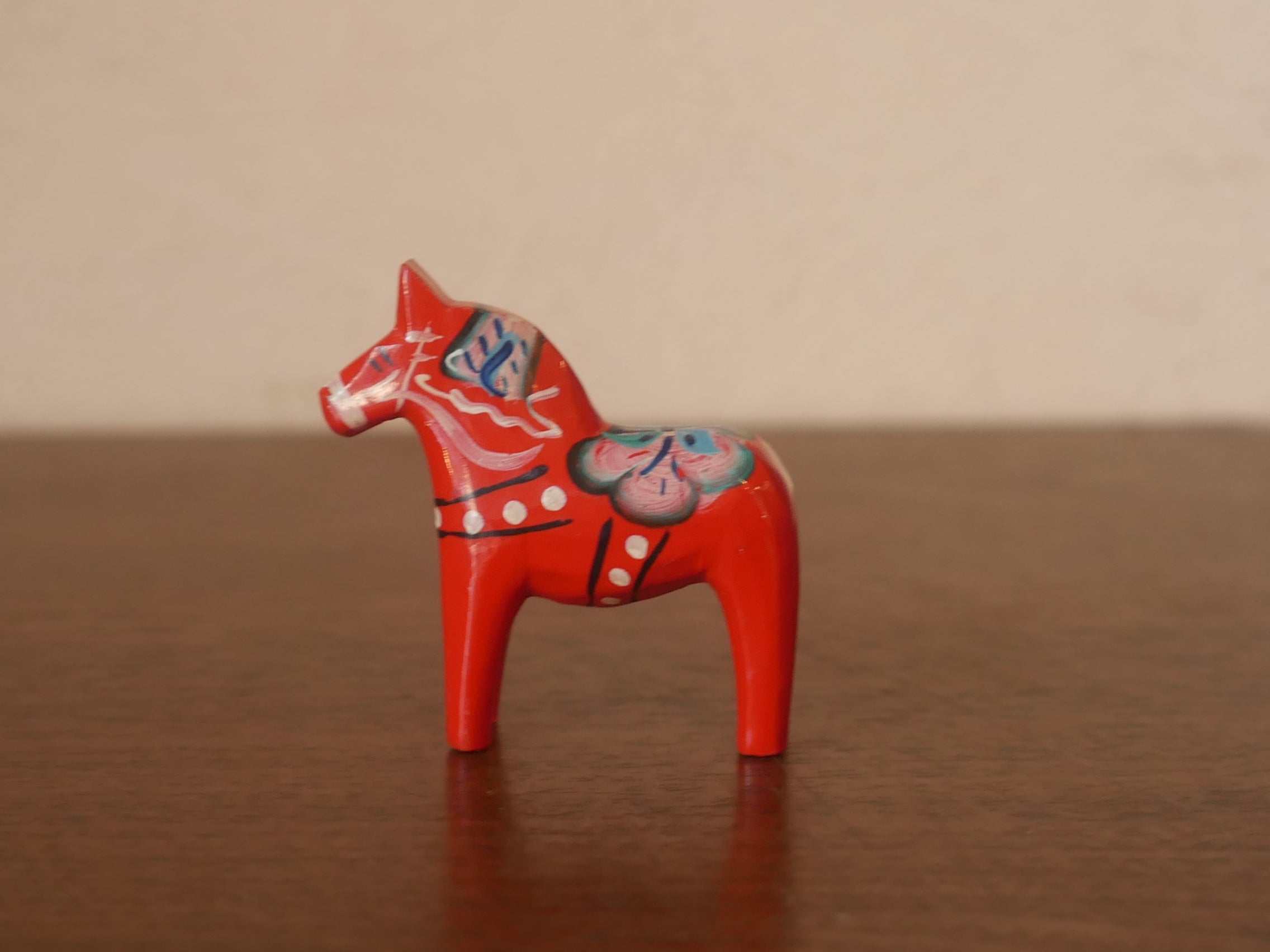 スウェーデン【ダーラナホース レッド】極小 ヴィンテージ – smileantiques