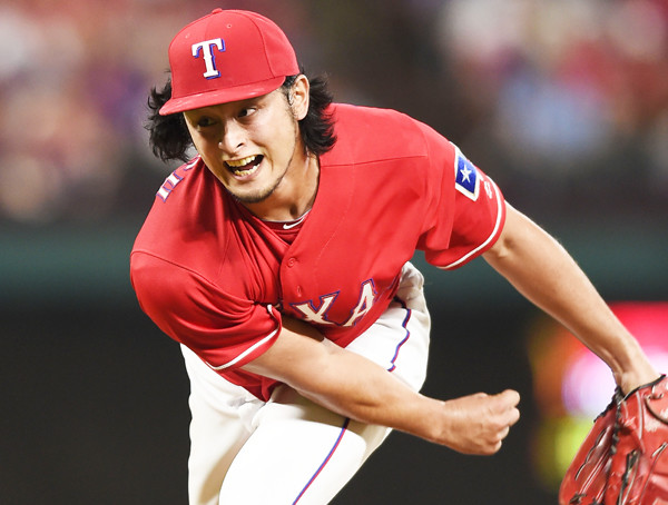 最大の注目はダルビッシュ有の奪三振ショー。ディビジョンシリーズ開幕