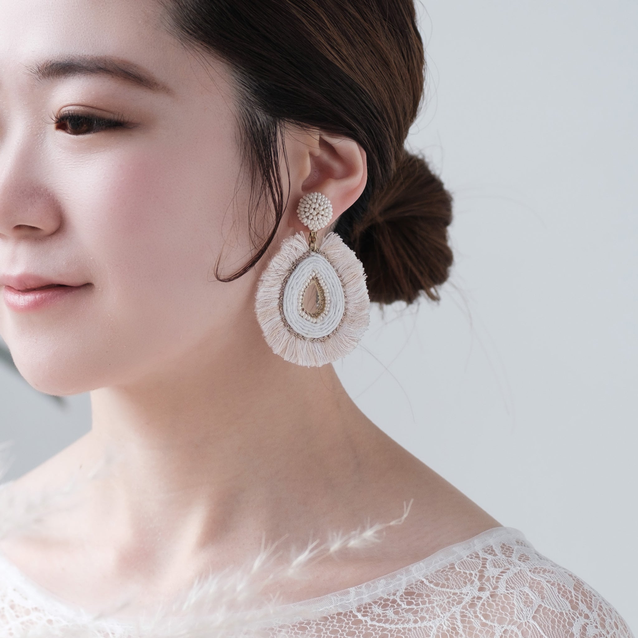 大ぶり オリエンタル フリンジ ピアス イヤリング | Mayuri マユーリ