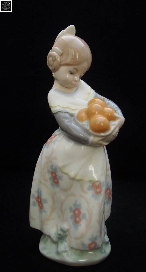 リヤドロ】【オレンジがいっぱい】【スペイン】【4841】