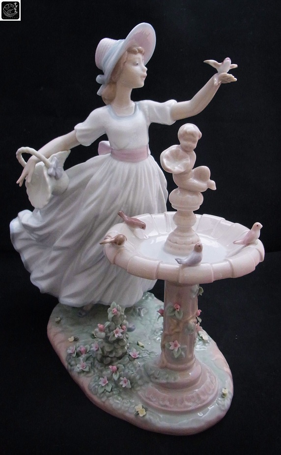 リヤドロ】【春を告げる小鳥たち】【6106】