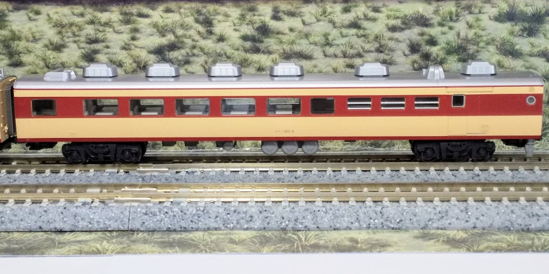 KATO キハ181系 初期形7両セット 入線‼️ (品番10-1117) | oketa-mokei