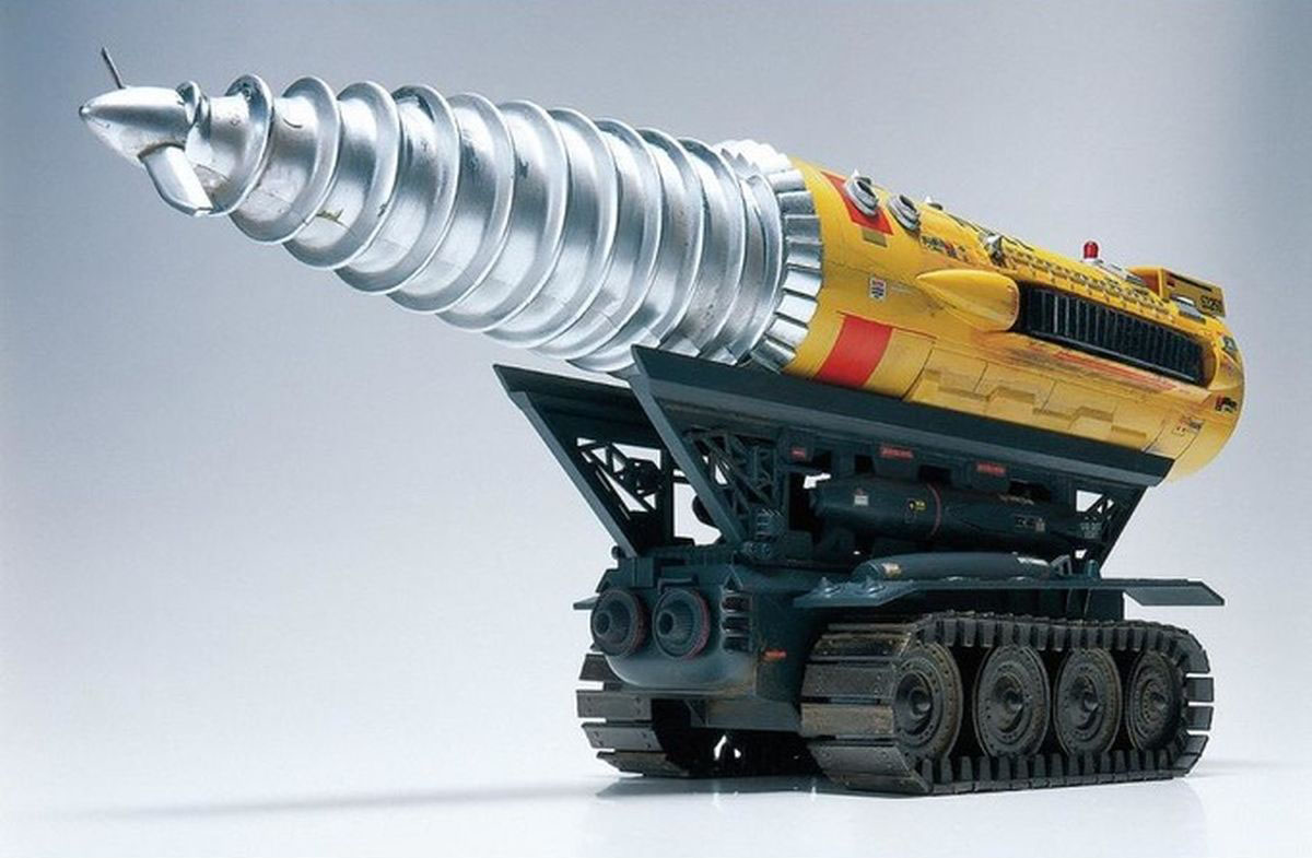 格納庫上部の製作と発光ギミックの追加【達人のプラモ術