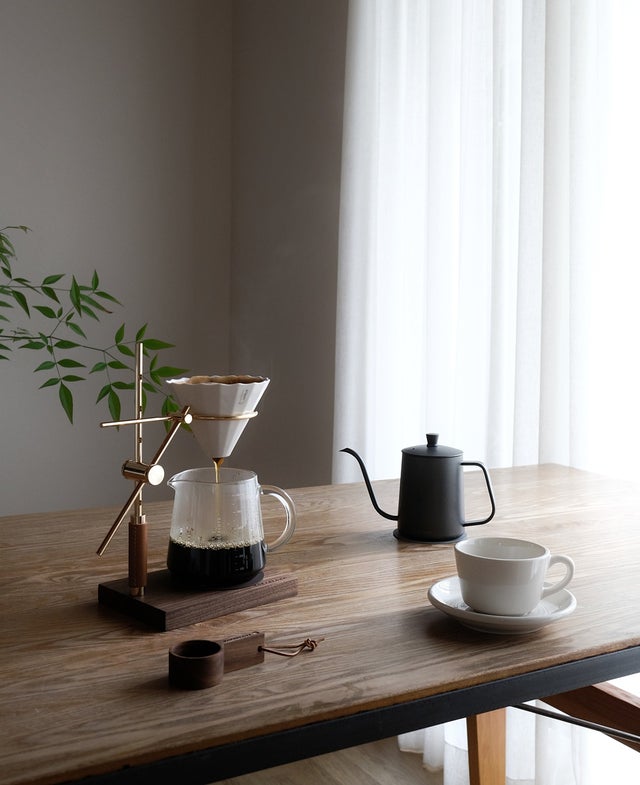 ドリップスタンドの高さと前後を自由に調節！こだわりのドリッパー