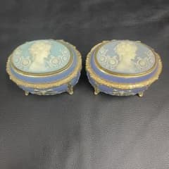 アンティーク調カメオ付ジュエリーボックス SANKYOオルゴール 小物入れ