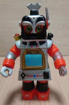 カリキュラマシーン【貯金箱付ソフビ】マスダヤ - メルカリ