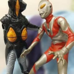 塗装すご！ビリケン商会 ウルトマン 初期 TypeA ガレキ／初代ゼットン
