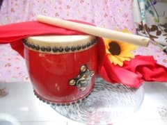 ☆限定未使用(送料無料)12.980円 小太鼓18cm赤いサージ/モス布撥付き