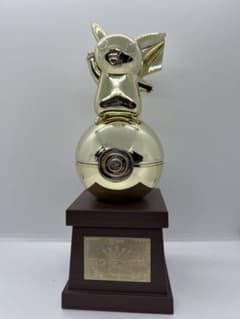 ポケモン電報 記念トロフィー ピカチュウ ゴールドカラー NTT 非売品