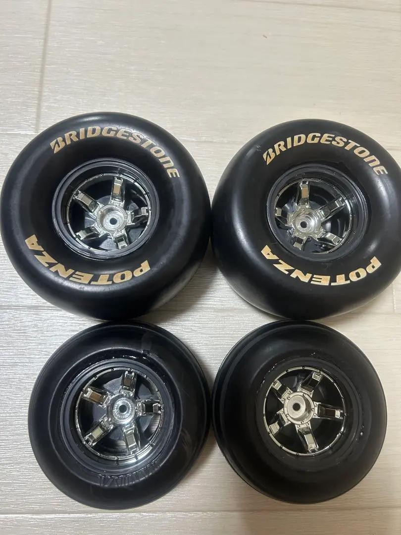 2026年最新】r31house スリックタイヤの人気アイテム - メルカリ