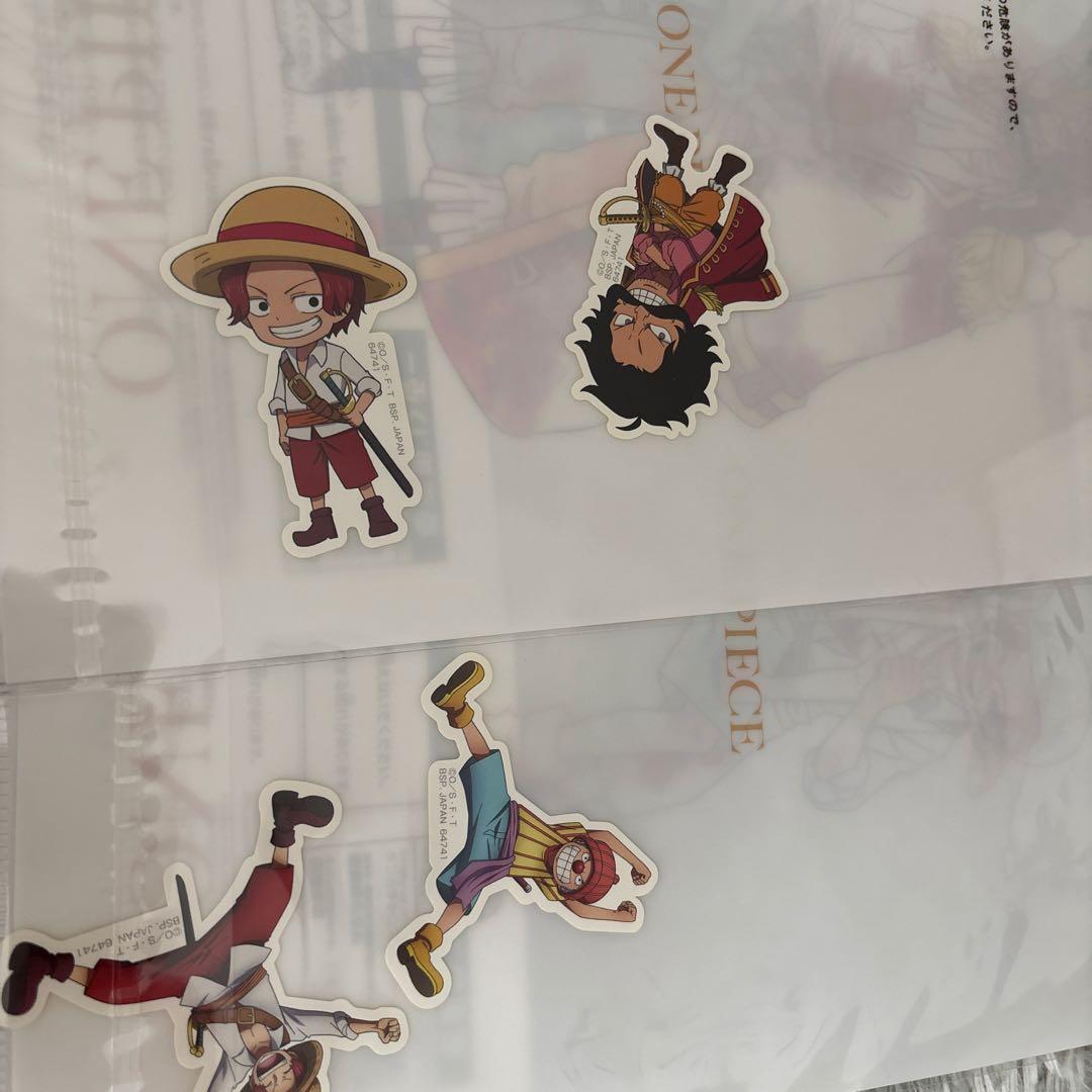 ロジャー海賊団一番くじ クリアファイル ACLLECT ONE PIECE - メルカリ