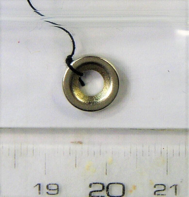 宇宙からの贈り物 石質隕石コンドライト 磁石付 サハラ砂漠(C) - メルカリ